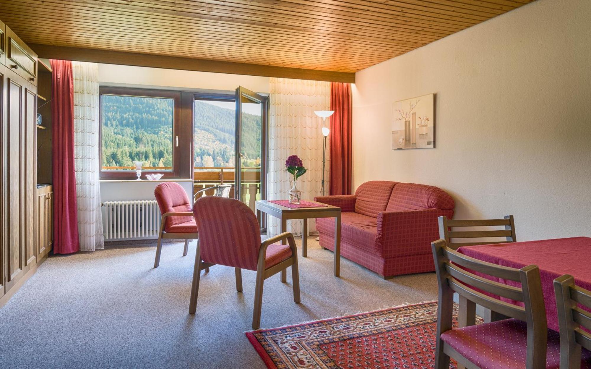 Drei Tannen - Wohnung 04 - Apartmenthaus, Titisee, Nahe Badeparadies Exterior foto